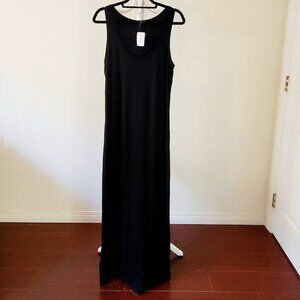Le Chateau Side Slits Maxi Dress